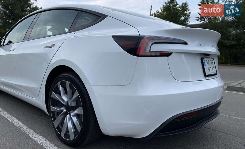 Седан Tesla Model 3 2024 в Киеве фото 9 Седан Tesla Model 3 2024 в Киеве
