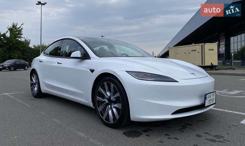 Седан Tesla Model 3 2024 в Киеве фото Седан Tesla Model 3 2024 в Киеве