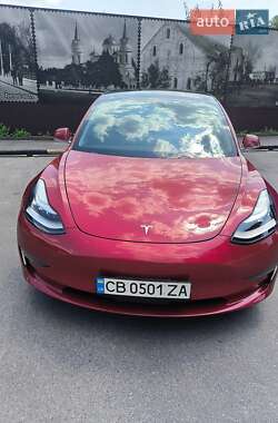 Седан Tesla Model 3 2019 в Чернигове