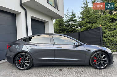 Седан Tesla Model 3 2019 в Тернополі