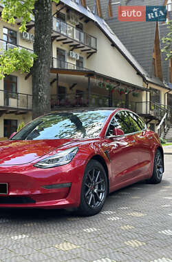 Седан Tesla Model 3 2018 в Трускавце