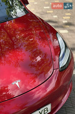 Седан Tesla Model 3 2018 в 