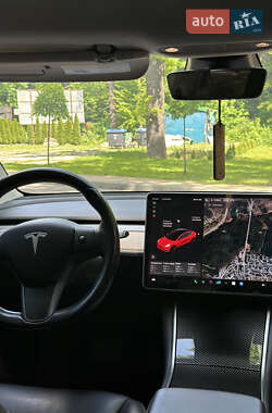 Седан Tesla Model 3 2018 в 