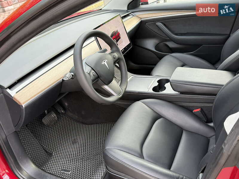 Седан Tesla Model 3 2022 в Ровно фото 10 Седан Tesla Model 3 2022 в Ровно