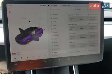 Седан Tesla Model 3 2019 в 