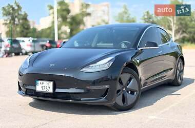 Седан Tesla Model 3 2019 в Запоріжжі