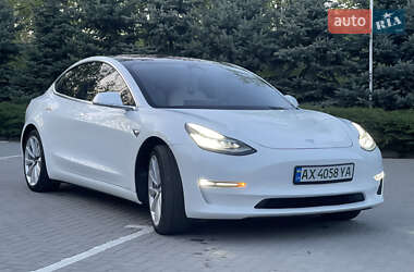 Седан Tesla Model 3 2018 в 