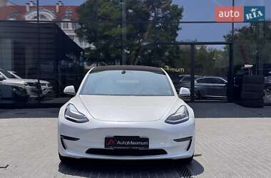 Седан Tesla Model 3 2018 в 