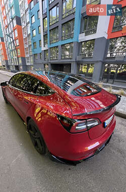 Седан Tesla Model 3 2018 в 