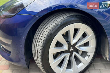 Седан Tesla Model 3 2018 в 
