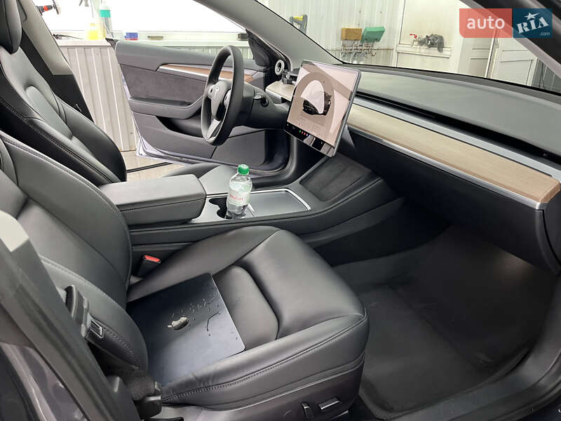 Седан Tesla Model 3 2022 в Киеве фото 16 Седан Tesla Model 3 2022 в Киеве