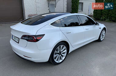 Седан Tesla Model 3 2019 в 