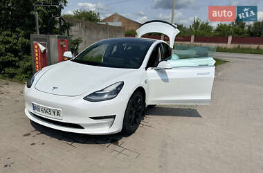 Седан Tesla Model 3 2019 в 