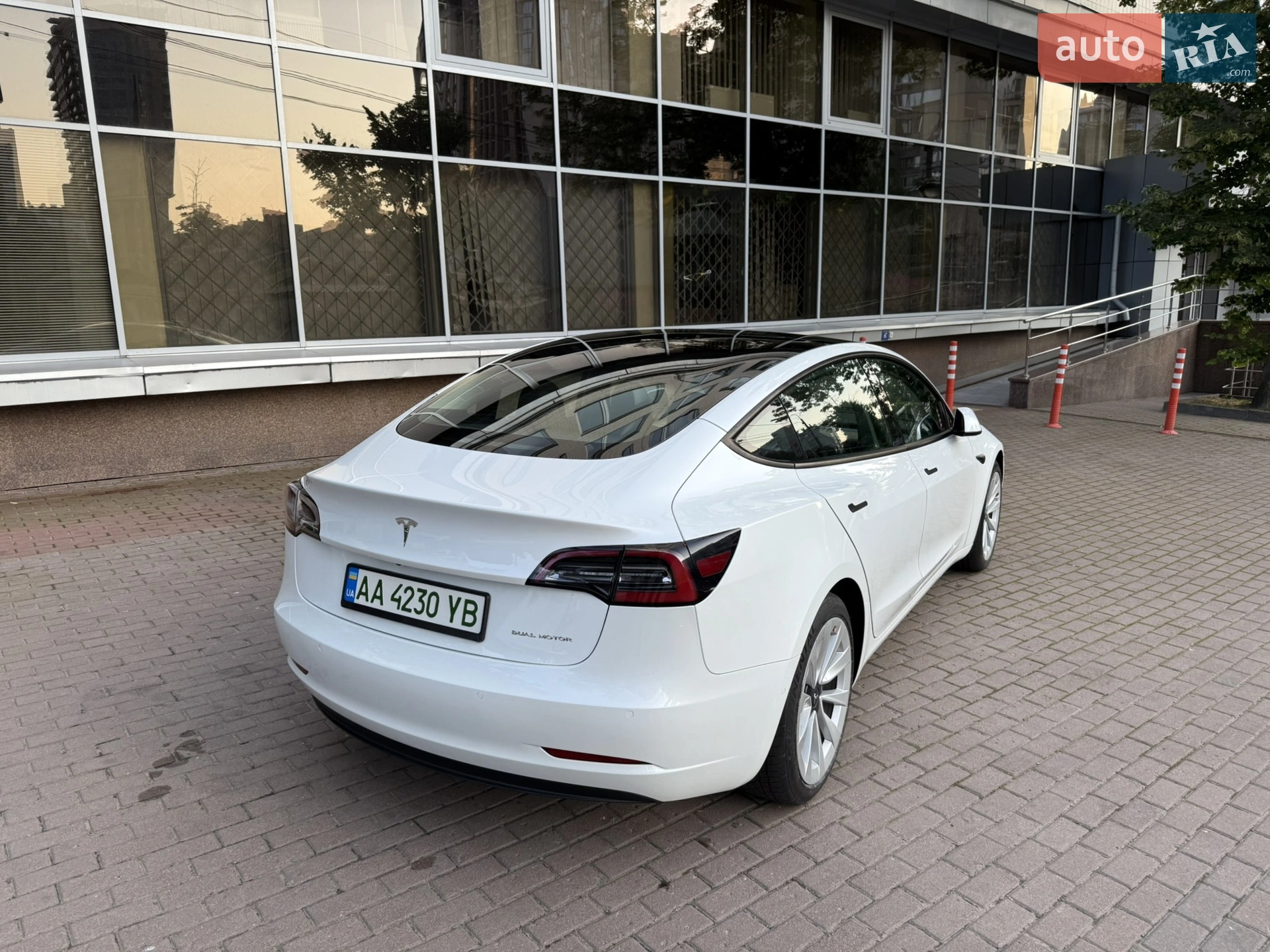 2021 Tesla Model 3 - мініатюра 6