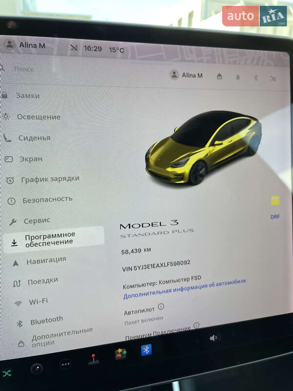 Седан Tesla Model 3 2019 в Черновцах