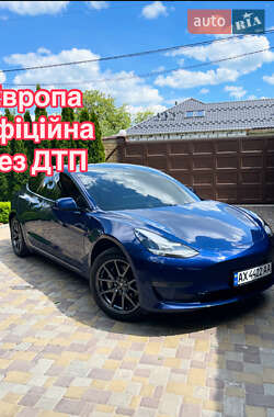 Седан Tesla Model 3 2019 в Харкові