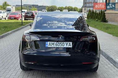 Седан Tesla Model 3 2018 в 