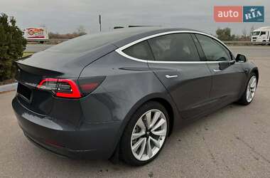 Седан Tesla Model 3 2019 в 