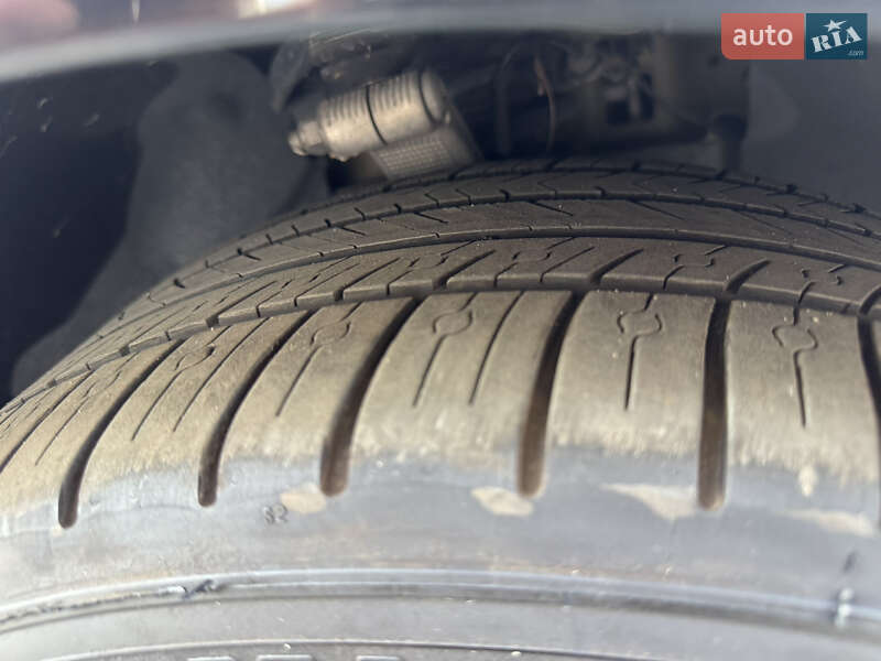 Седан Tesla Model 3 2018 в Луцке фото 13 Седан Tesla Model 3 2018 в Луцке