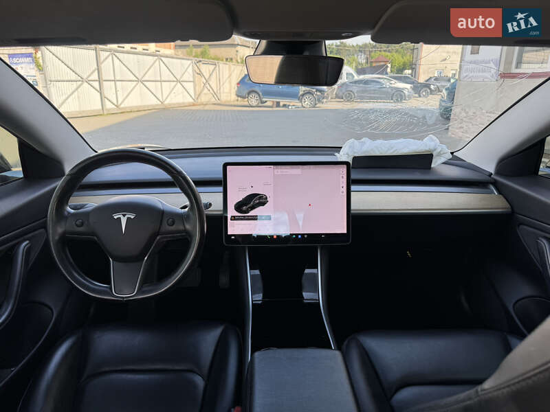 Седан Tesla Model 3 2018 в Луцке фото 30 Седан Tesla Model 3 2018 в Луцке