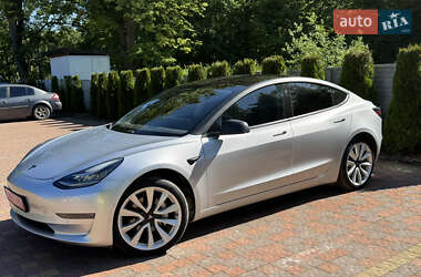 Седан Tesla Model 3 2018 в 