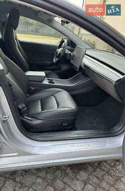 Седан Tesla Model 3 2018 в 
