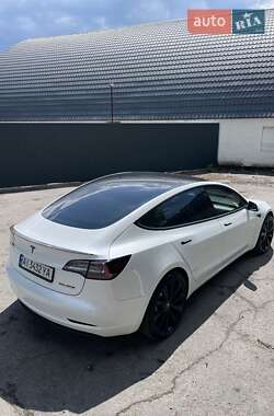 Седан Tesla Model 3 2019 в 