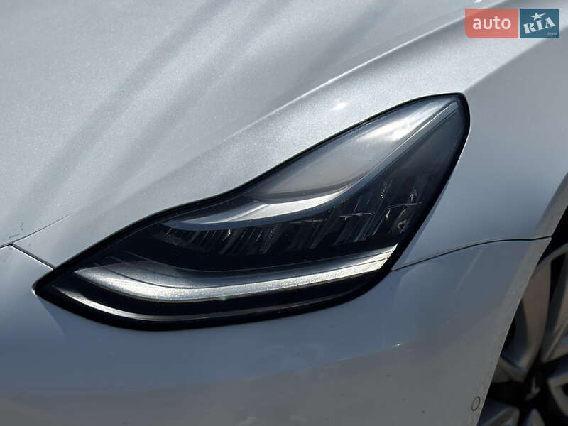 Седан Tesla Model 3 2019 в Стрые фото 7 Седан Tesla Model 3 2019 в Стрые