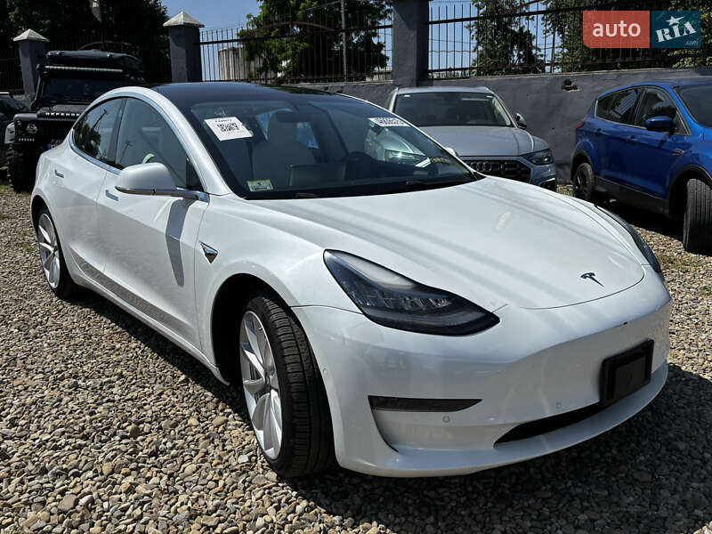 Седан Tesla Model 3 2019 в Стрые фото 6 Седан Tesla Model 3 2019 в Стрые