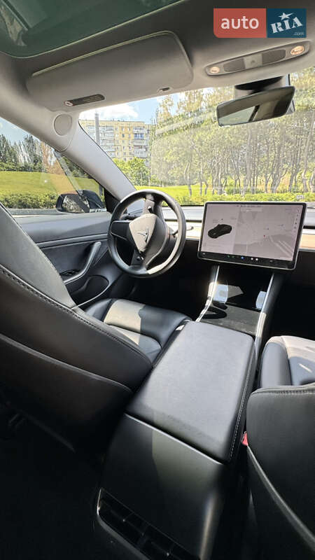 Седан Tesla Model 3 2020 в Дніпрі фото 5 Седан Tesla Model 3 2020 в Дніпрі