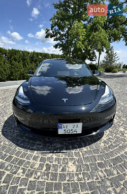 Седан Tesla Model 3 2020 в Днепре