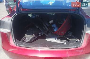 Седан Tesla Model 3 2024 в 
