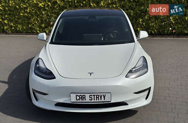Седан Tesla Model 3 2019 в 