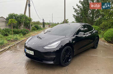 Седан Tesla Model 3 2019 в Кривому Розі