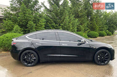 Седан Tesla Model 3 2019 в Кривому Розі