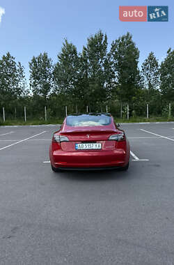 Седан Tesla Model 3 2020 в 