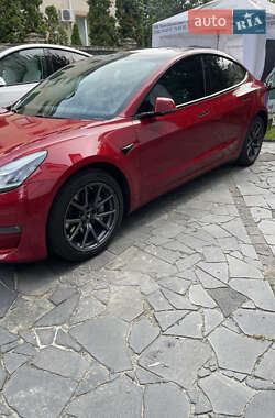 Седан Tesla Model 3 2018 в 