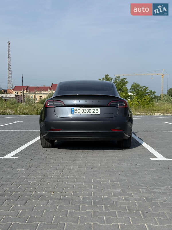 Седан Tesla Model 3 2019 в Львові фото 6 Седан Tesla Model 3 2019 в Львові