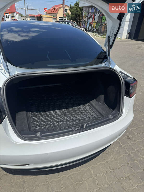 Седан Tesla Model 3 2019 в Одессе фото 33 Седан Tesla Model 3 2019 в Одессе