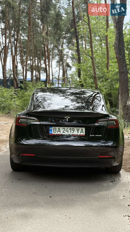 Седан Tesla Model 3 2020 в Києві фото 6 Седан Tesla Model 3 2020 в Києві