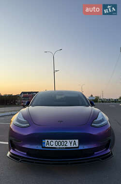 Седан Tesla Model 3 2018 в 