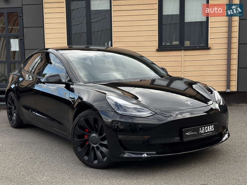 Tesla Model 3 2021