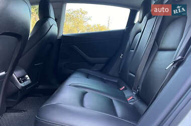 Седан Tesla Model 3 2018 в 