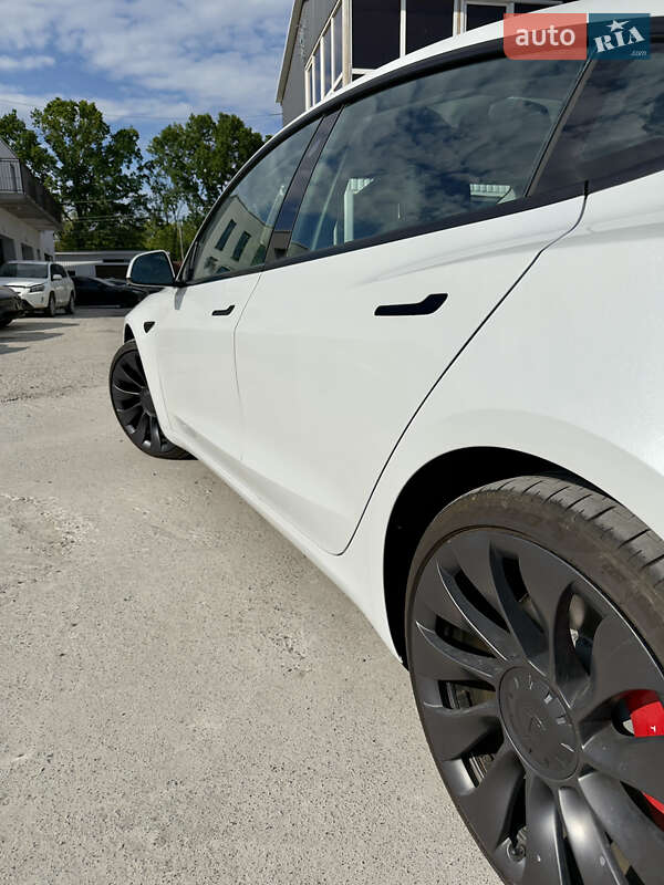 Седан Tesla Model 3 2022 в Виннице фото 13 Седан Tesla Model 3 2022 в Виннице
