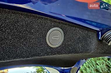 Седан Tesla Model 3 2024 в 