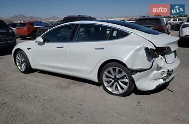 Седан Tesla Model 3 2019 в 