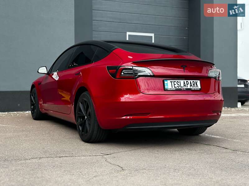 Седан Tesla Model 3 2023 в Киеве фото 8 Седан Tesla Model 3 2023 в Киеве