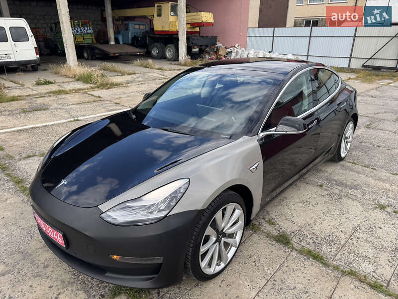 Седан Tesla Model 3 2018 в Владимире фото 7 Седан Tesla Model 3 2018 в Владимире