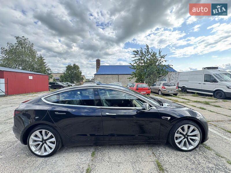 Седан Tesla Model 3 2018 в Владимире фото 24 Седан Tesla Model 3 2018 в Владимире