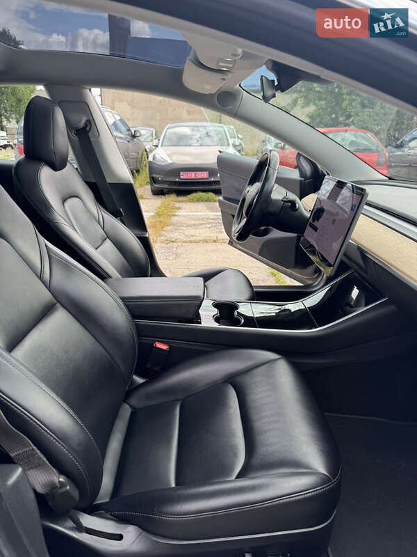 Седан Tesla Model 3 2018 в Владимире фото 77 Седан Tesla Model 3 2018 в Владимире